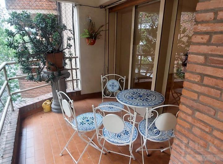 Departamento · 100m² · 5 Ambientes · 1 Cochera