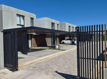 PH de 5 ambientes, Córdoba · Alquiler Chacras del Norte (Green) Dúplex 3 Dorm.
