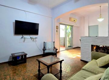 PH · 95m² · 3 Ambientes · 1 Cochera · PH en Venta en Parque Cha
