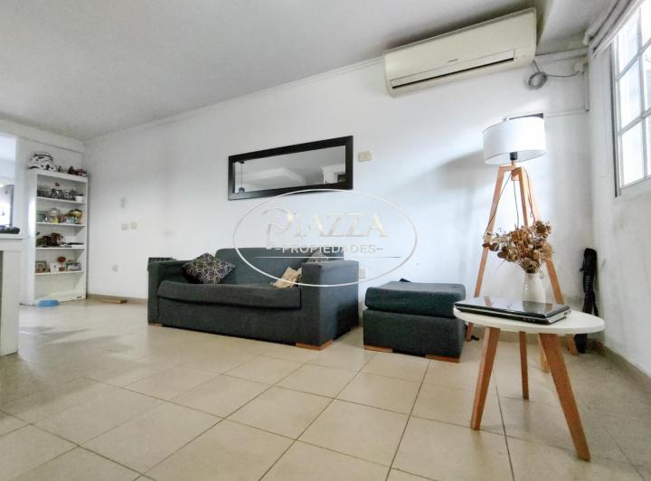 Casa · 62m² · 3 Ambientes · 1 Cochera