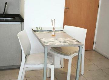 Departamento · 38m² · 1 Ambiente · Alquiler Monoambiente Contrafrente y Balcón con Amenities, Zona San Telmo.