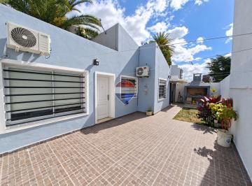 PH · 70m² · 3 Ambientes · Venta PH 3 Amb con Patio Quilmes