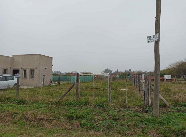 Terreno · 300m²