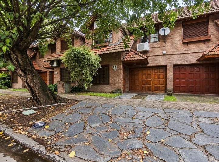 Casa · 114m² · 4 Ambientes · 1 Cochera