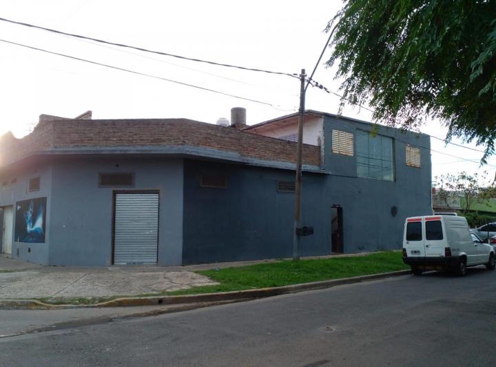 Local comercial · 150m²