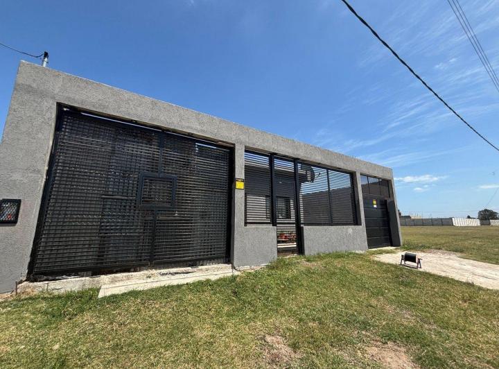 Casa · 80m² · 3 Ambientes · 1 Cochera