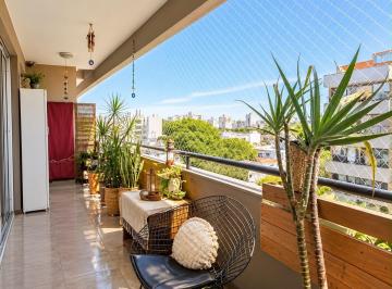 Departamento · 71m² · 3 Ambientes · 1 Cochera · Venta Departamento 3 Amb en Florida C/balcon Tza