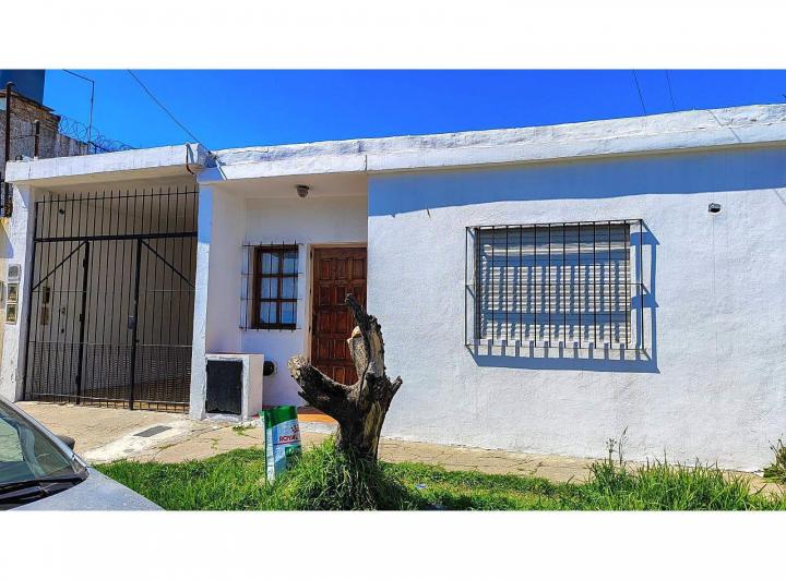 Casa · 31m² · 3 Ambientes · 1 Cochera