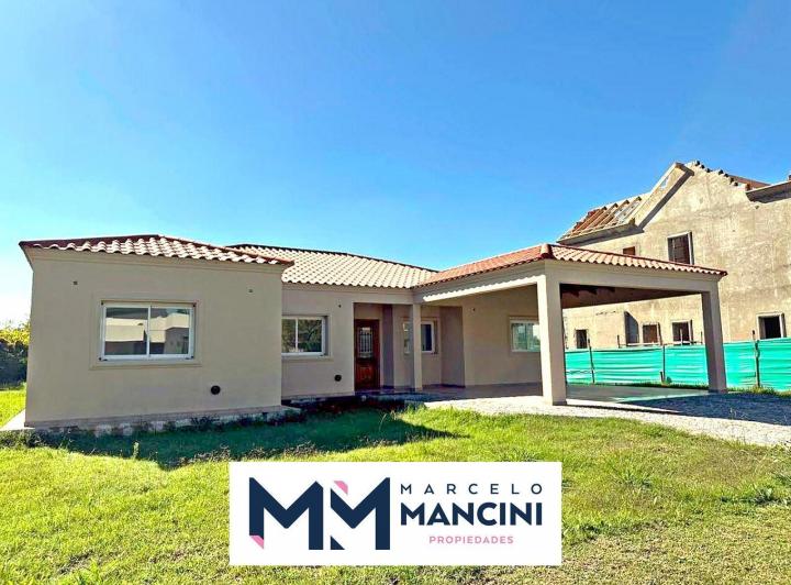 Casa · 178m² · 5 Ambientes · 4 Cocheras