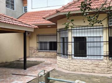 Casa de 3 ambientes, Avellaneda · Bonita Casa Recién Pintada y Lindos Detalles