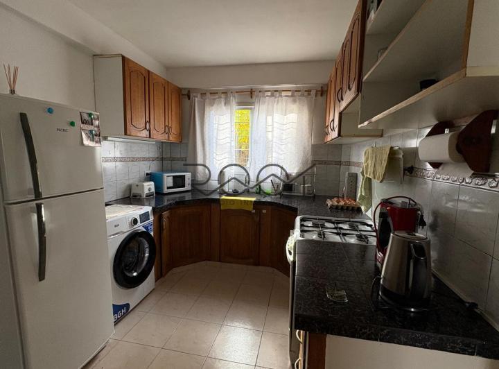 Casa · 90m² · 5 Ambientes · 1 Cochera