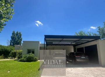 Casa de 4 ambientes, Pilar · Alquiler Temporal Barrio El Recodo