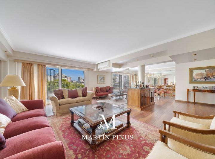 Departamento · 325m² · 9 Ambientes · 2 Cocheras
