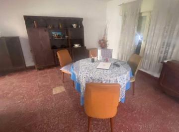 Casa de 4 ambientes, Córdoba · Casa de 200 m² con 2 Dorm. en Venta en Alto Alberdi Mejorr Zona