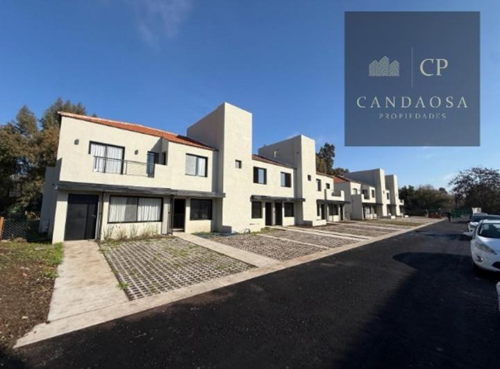 Casa · 105m² · 4 Ambientes · 1 Cochera
