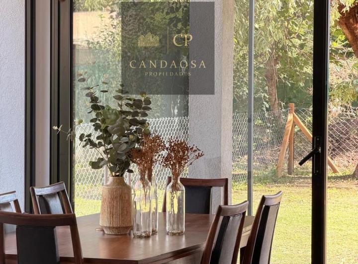 Casa · 80m² · 3 Ambientes · 1 Cochera