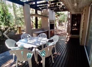Casa · 120m² · 4 Ambientes · 2 Cocheras · Casa - Mar de Las Pampas