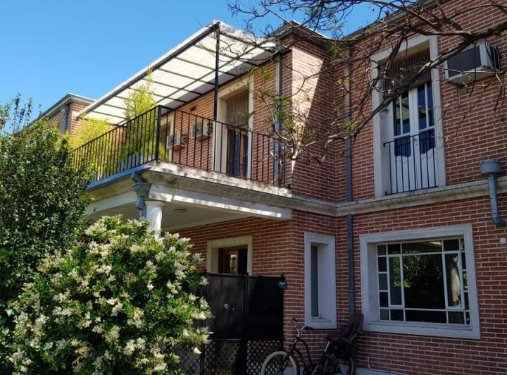 Casa · 215m² · 4 Dormitorios