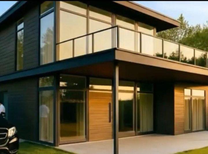 Casa · 194m² · 5 Ambientes · 2 Cocheras
