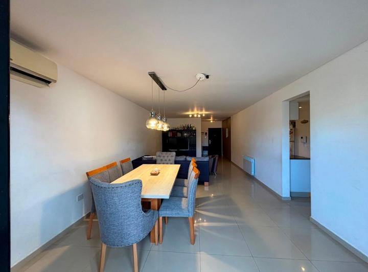 Departamento · 92m² · 4 Ambientes · 1 Cochera