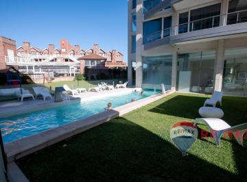 Departamento · 46m² · 2 Ambientes · 1 Cochera · Venta Departamento Carilo a 50 m del Mar