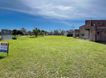 Terreno · 744m² · Venta Terreno de 744 m² en Llambi Campbell