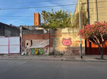 Casa · 101m² · 4 Ambientes · Venta Casa a Refaccionar Barrio San Martin