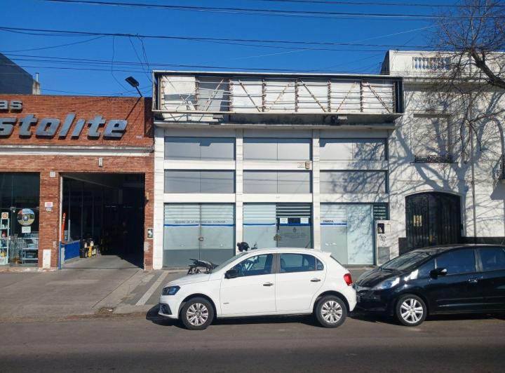 Local comercial · 280m²