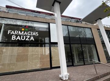 Local comercial · 250m² · 1 Ambiente · Oportunidad | Local a La Calle Zona Guemes