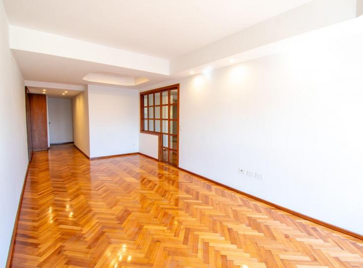 Departamento · 84m² · 4 Ambientes