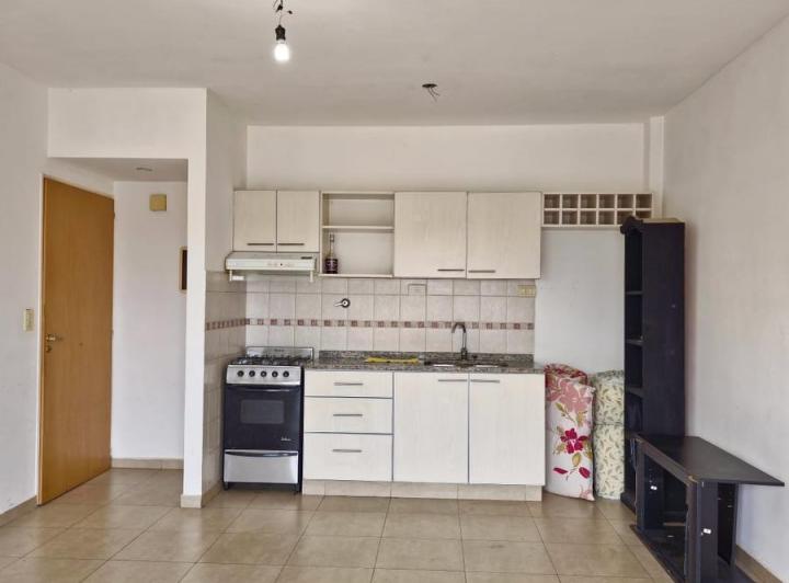 Departamento · 47m² · 2 Ambientes · 1 Cochera