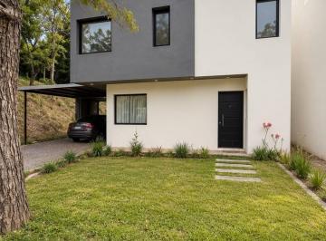 Foto · Duplex en Alquiler en La Reserva Village 3 Dorm/jardin/cochera Doble