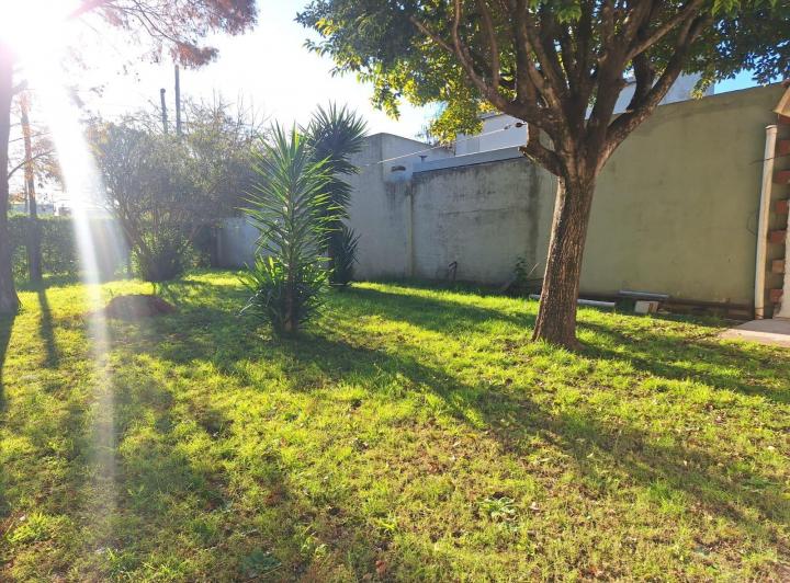 Local comercial · 295m²