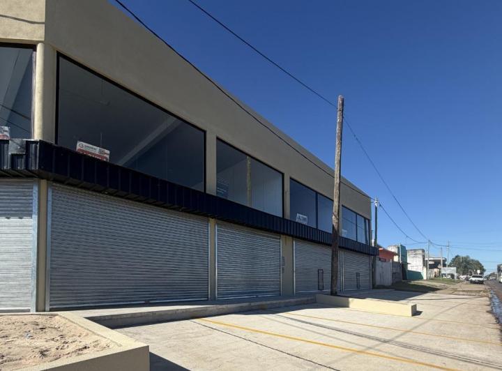 Local comercial · 288m²