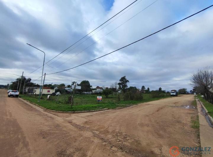 Terreno · 300m²
