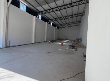 Local comercial · 250m² · Galpón a Estrenar en Alquiler - Capuchinos Casi Av Tavella