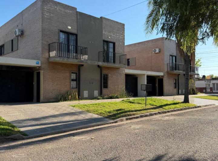 Departamento · 80m² · 3 Ambientes · 1 Cochera