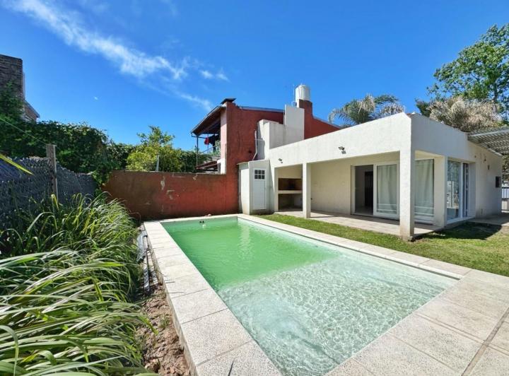 Casa · 65m² · 2 Ambientes · 1 Cochera