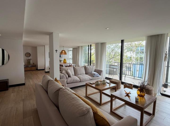 Departamento · 180m² · 3 Ambientes · 2 Cocheras