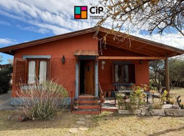 Casa de 2 ambientes, Carpintería · Casa en Venta en Carpinteria a m de Bv. Las Carretas