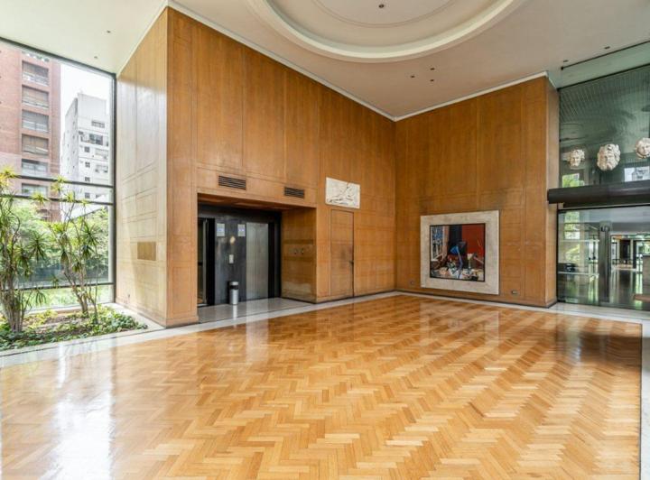 Departamento · 230m² · 5 Ambientes · 2 Cocheras
