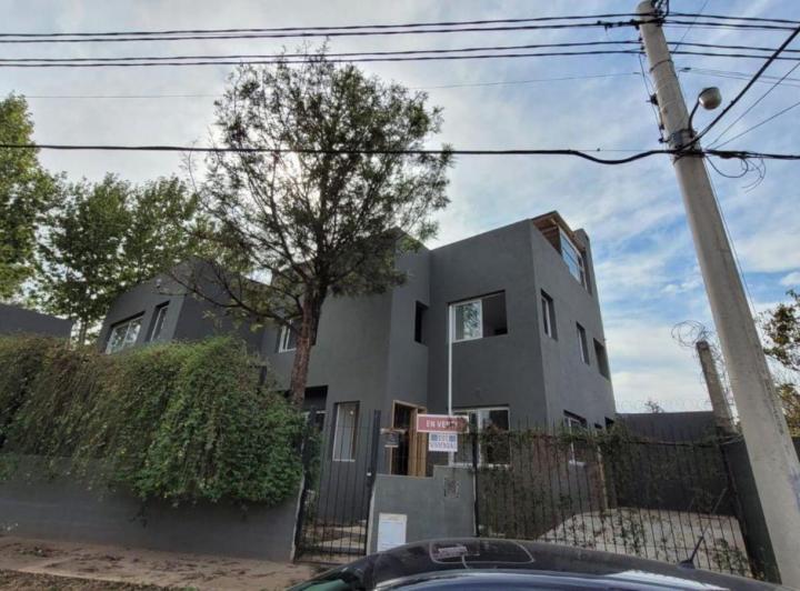 PH · 185m² · 4 Ambientes · 1 Cochera