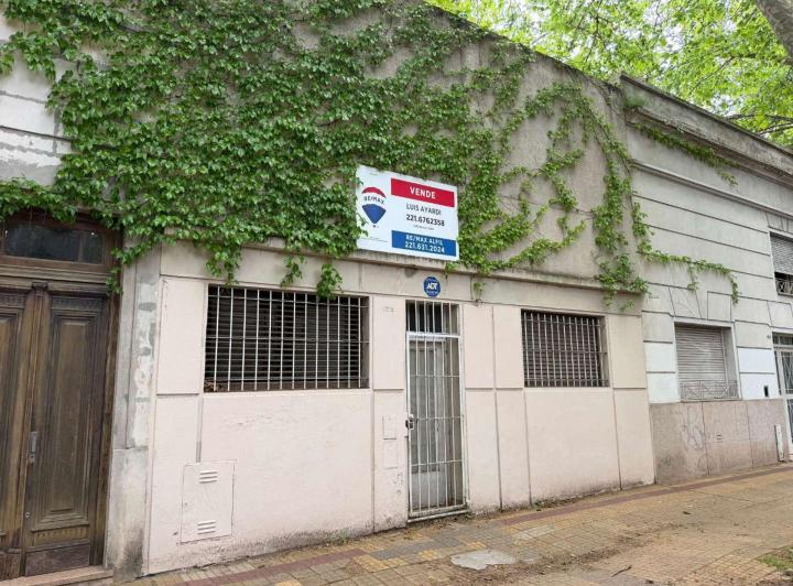 Terreno · 300m²