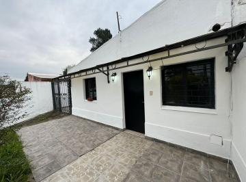Casa · 101m² · 4 Ambientes · 2 Cocheras · Venta Casa 3 Dorm - B° San Martin - Los Nogales
