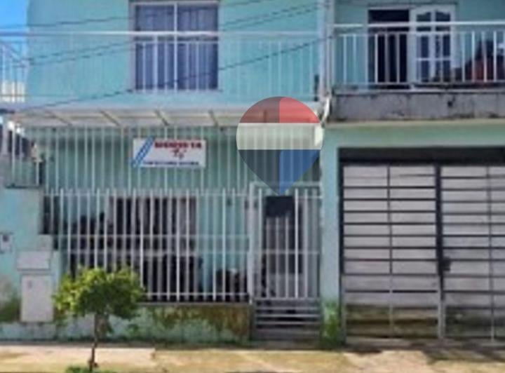 Casa · 250m² · 5 Ambientes · 1 Cochera