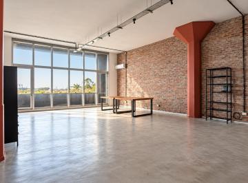 Departamento de 1 ambiente, La Boca · Molina Ciudad - Venta - Loft con Balcón y Cochera en Barracas!