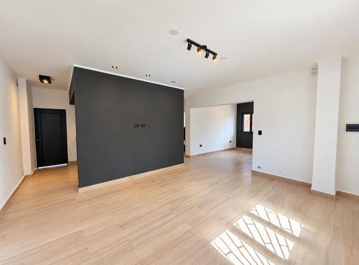 Casa · 104m² · 4 Ambientes · 1 Cochera