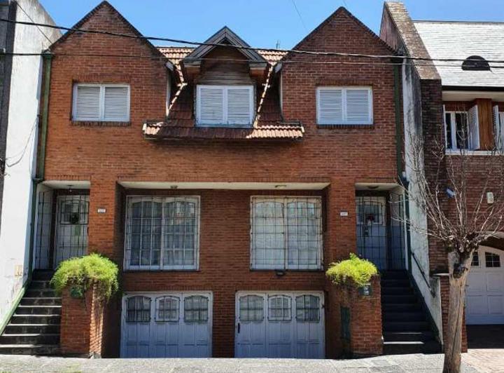 Casa · 154m² · 4 Ambientes · 1 Cochera