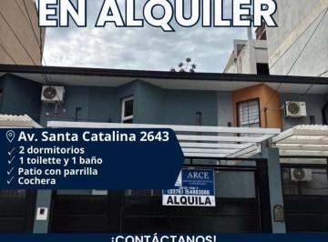 Casa · 70m² · 2 Dormitorios · 1 Cochera · Duplex 2 Dormitorio con Cochera