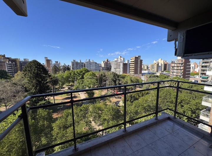 Departamento · 218m² · 9 Ambientes · 1 Cochera